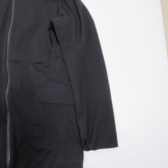 Lululemon Ivivva Brave The Rain Jacket Black Size 14 Hoodie Full Zip - Picture 5 of 12